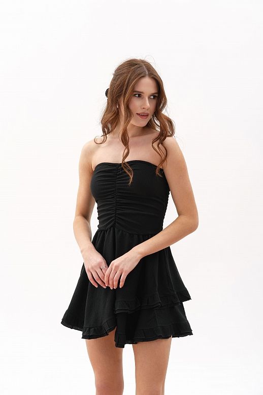 Сукня з відкритими плечима чорна