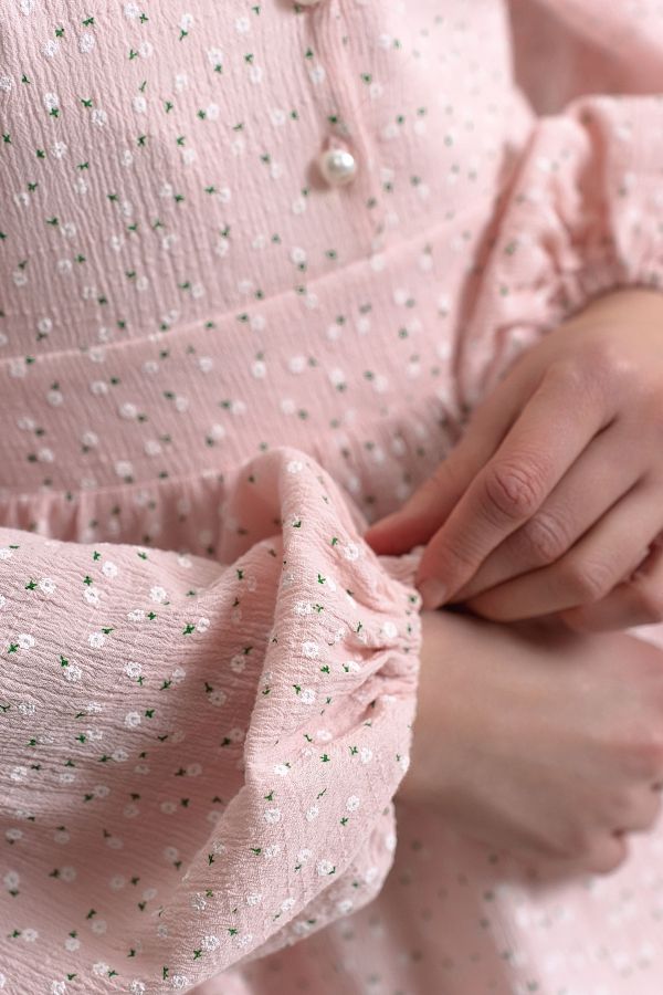 Сукня з білим комірцем пудрова в квітку МБПЛ 14.08 № 4