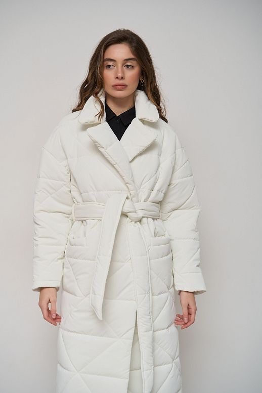 Куртка стьобана довга з поясом візерунок трикутник молочна - №2