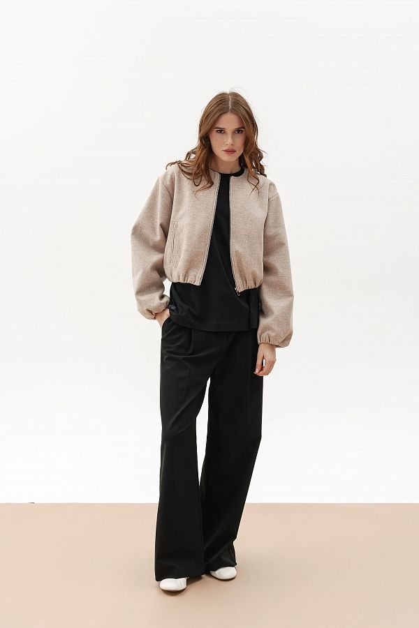 Бомбер на замку бежевий НФ-00000722/3 #RU# Бомбер бежевый на замке НФ-00000722/3 № 1