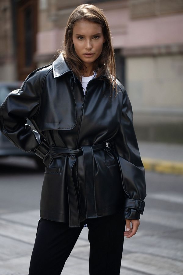 Тренч з екошкіри на замші вкорочений з поясом чорний МБКТ009 #RU# Тренч из экокожи на замше укороченный с поясом чёрный МБКТ009 № 1