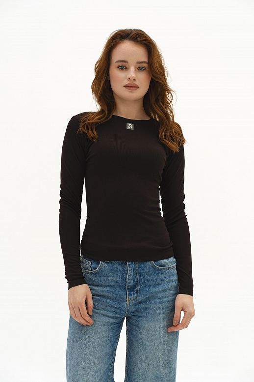 Лонгслів приталений темно-коричневий