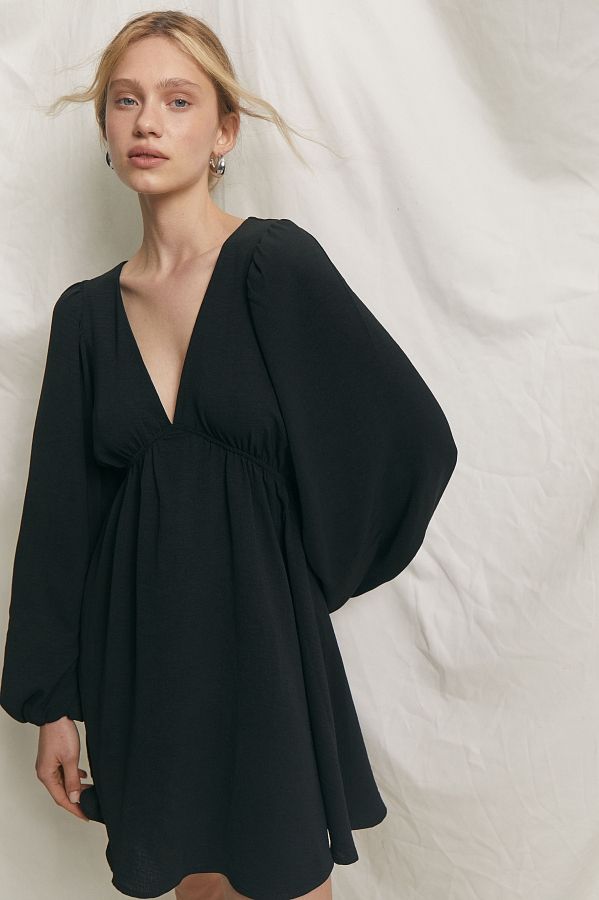 Сукня міні з відкритою спиною чорна VID1124/4 № 1