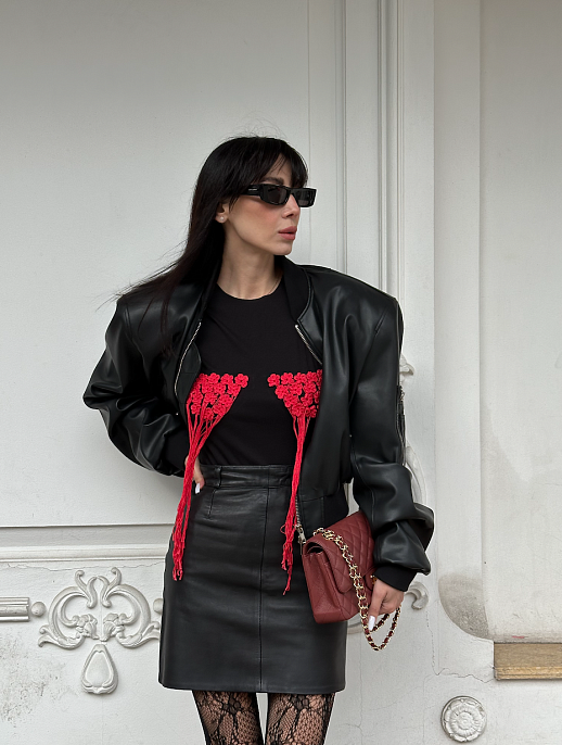 Лонгслів з декором ручної роботи чорний