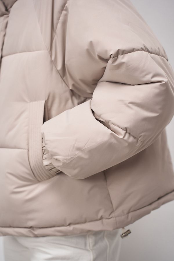 Пуховик вкорочений на замку світло-сірий PUVK25/2 #RU# Пуховик укороченный на замке светло-серый PUVK25/2 № 4