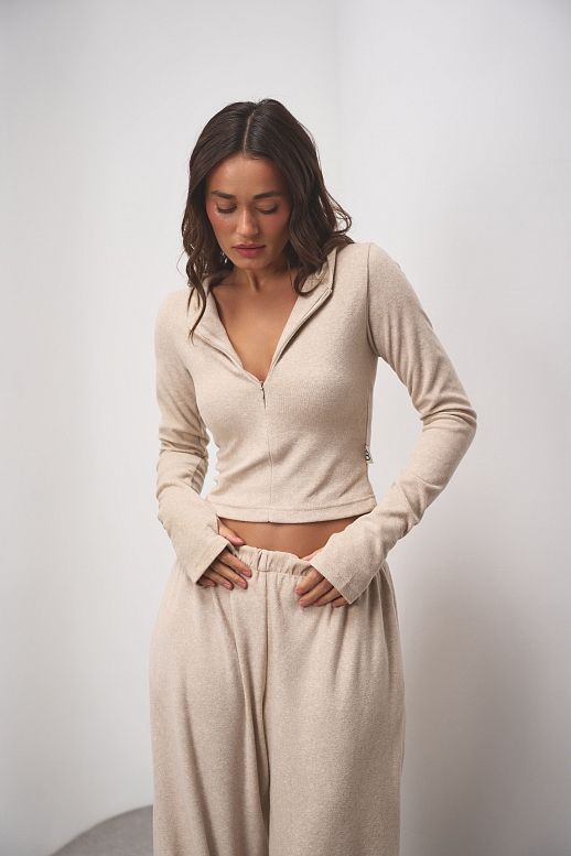 Костюм приталений із замком світло-бежевий - №2