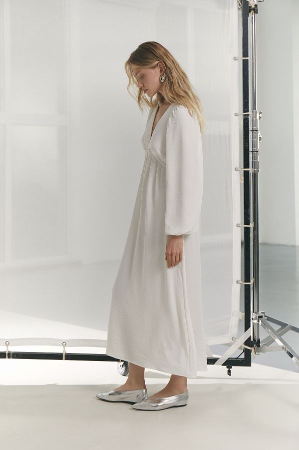 Сукня максі з відкритою спиною молочна МБПЛ003/1 № 3