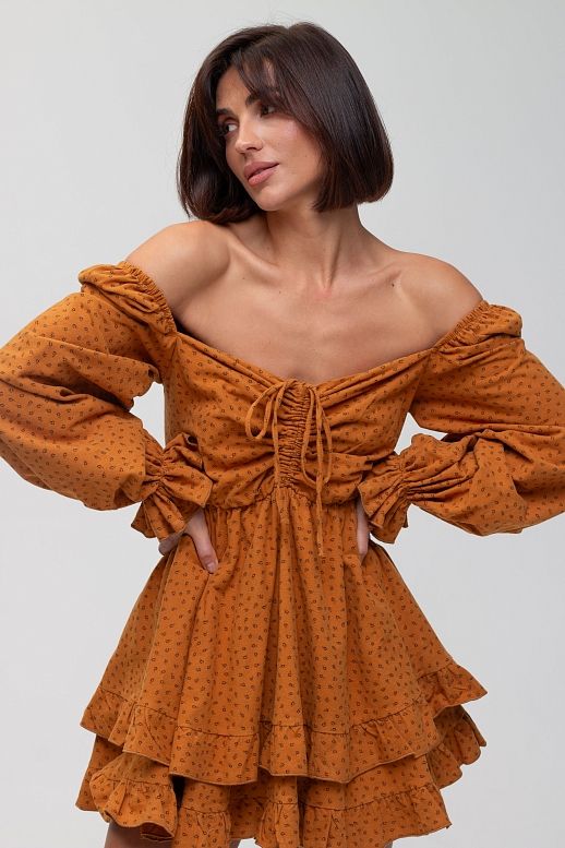 Сукня з подвійною спідницею гірчична