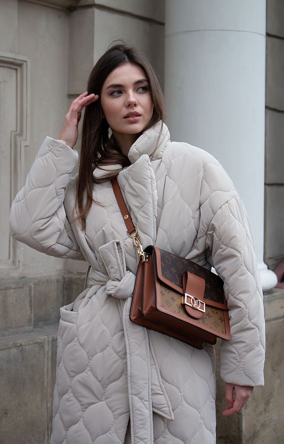 Куртка стьобана довга з поясом візерунок хвилька бежева МБПЩ001/6 #RU# Куртка стеганная длинная с поясом узор волна бежевая МБПЩ001/6 № 3