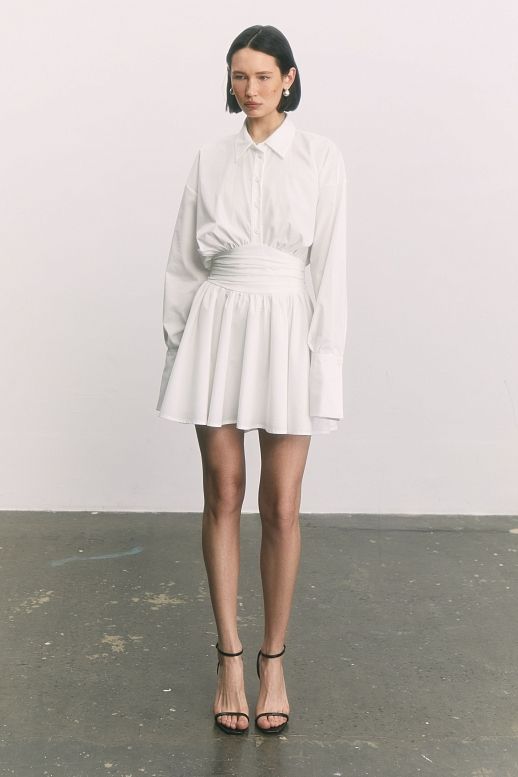 Сукня-сорочка на ґудзиках молочна