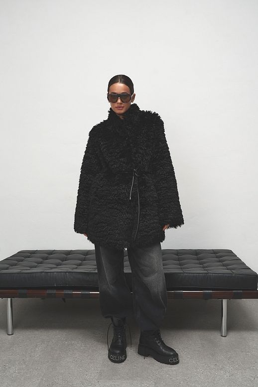 Шубка подовжена чорна - №2