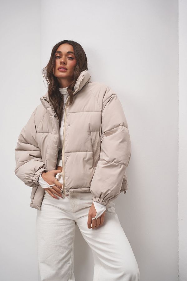 Пуховик вкорочений на замку світло-сірий PUVK25/2 #RU# Пуховик укороченный на замке светло-серый PUVK25/2 № 1